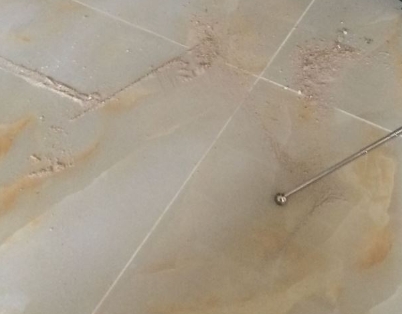 雅江瓷砖空鼓维修公司分享粘合剂选择不当在瓷砖铺贴过程中可能导致以下问题